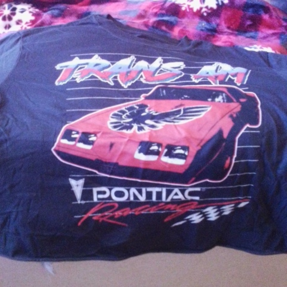 Juniors tee shirt